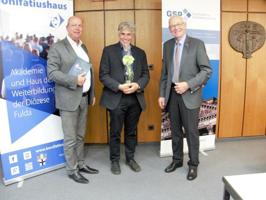 Gunter Geiger (Direktor Bonifatiushaus); StS. Stephan Hilsberg; Michael Trost (Sektionsleiter GSP Fulda)